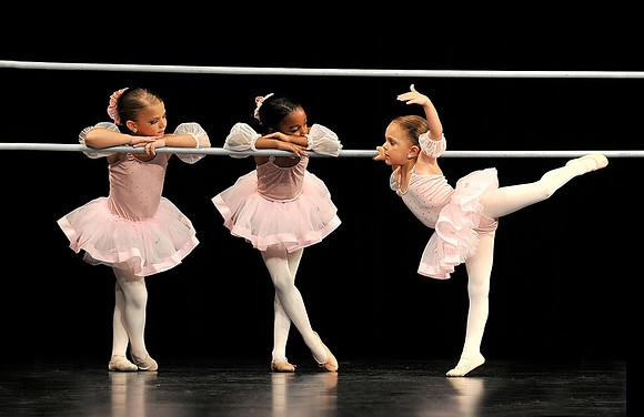Dancer3bar